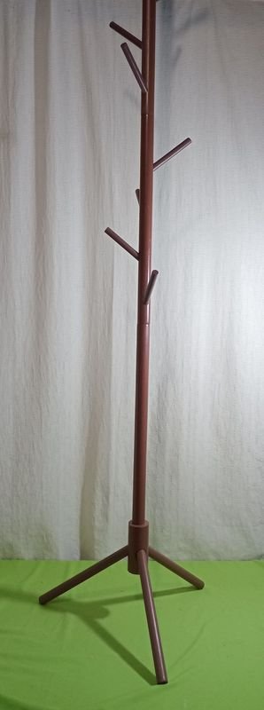 Perchero en madera desarmable para hogar - imagen 3