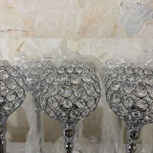 Set de 10 Candelabros Decorativos con Cristales y Base Metálica - imagen 9
