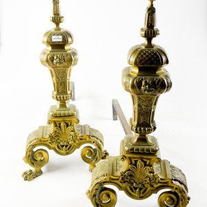 Lote anterior: Par de Mordillos de Bronce Estilo Luis XV