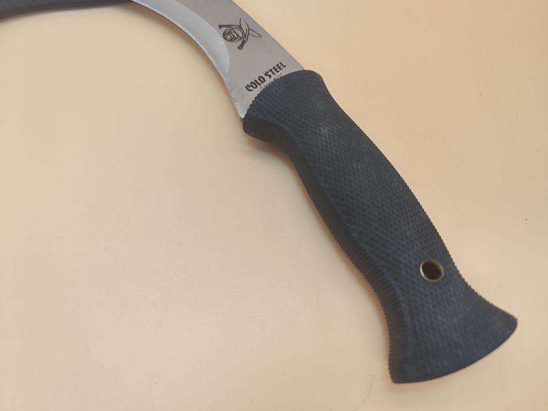 Cuchillo estilo kukri de Cold Steel, largo y afilado - imagen 11