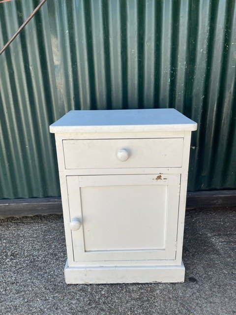 Item 27217 - Image 1