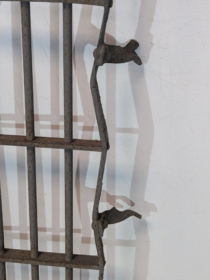 Puerta de hierro antigua en varilla y planchuela - imagen 7