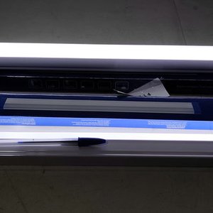 Lote de 2 Artefactos LED Recargables de 30cm con Base Imantada - imagen 2