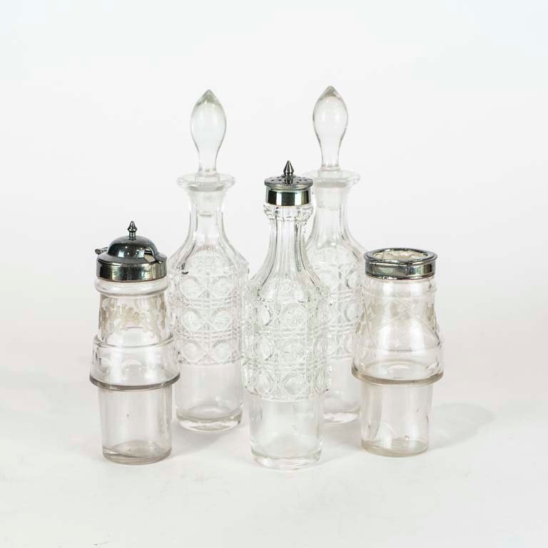 Lote anterior: Crystal Decanters con Accesorios de Platino