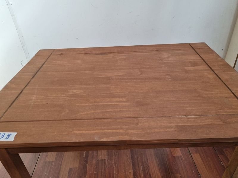 Mesa de comedor en madera - imagen 4
