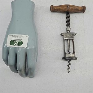 Sacacorchos Alemán Columbus Original de Metal y Madera - imagen 1
