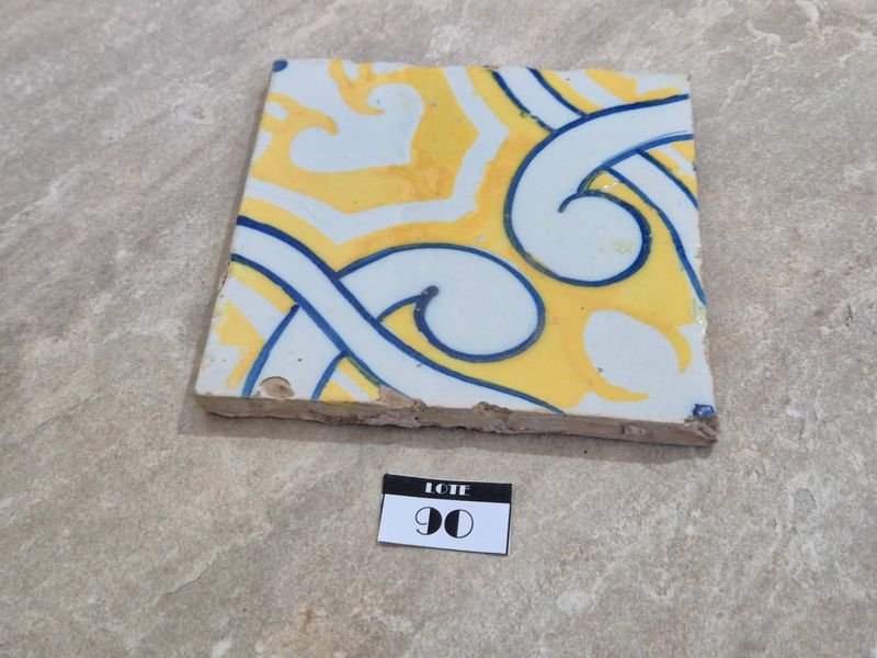 Item 844792 - Image 1