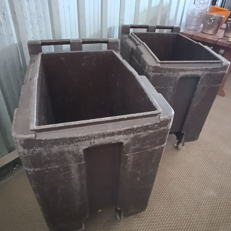 Contenedores Cambro Estancos con Ruedas - imagen 4