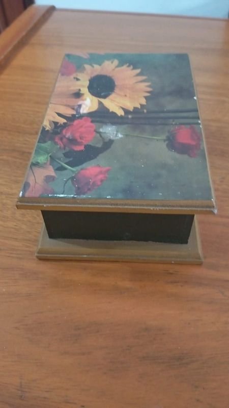 Item 854128 - Image 1