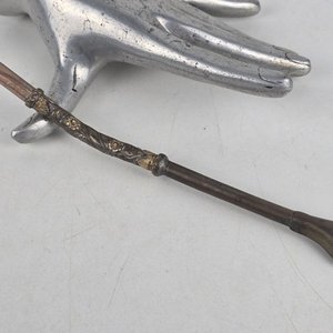 Bombilla de Plata Criolla con Detalles Florales y Dorado - imagen 4