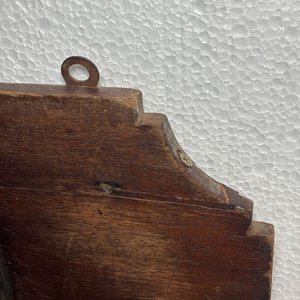 Llavero Decorativo de Herradura y Herrajes en Madera - imagen 3