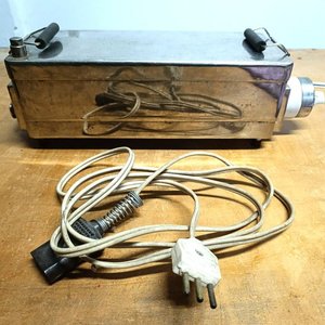 Lote anterior: Esterilizador Eléctrico Vintage de Metal