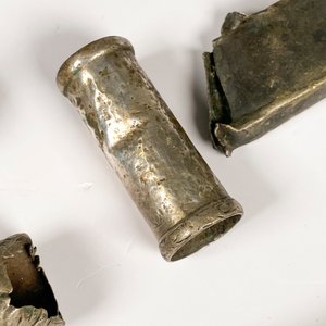 Seis Piezas de Platería Criolla: Cabos y Pasadores con Averías - imagen 4