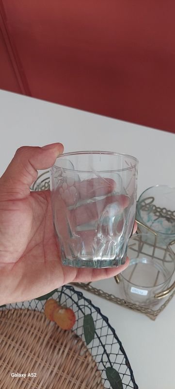 Conjunto de vasos y canasto con fuente - imagen 5