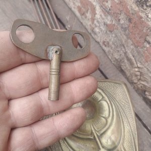 Péndulo y Llave de Cuerda para Reloj de Pared Antiguo Art Nouveau - imagen 4