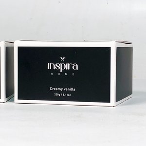 Set de 2 Velas Aromáticas Inspira Home Creamy Vanilla en Caja Negra - imagen 3