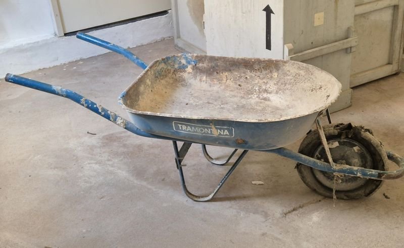 Item 849680 - Image 0