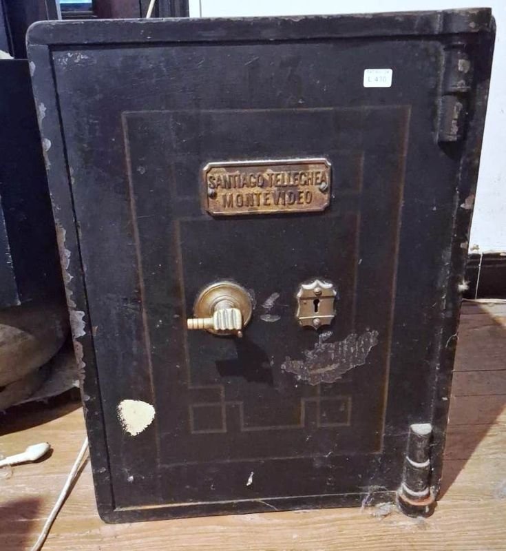 Item 880238 - Image 0