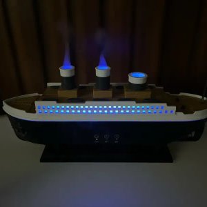 Humidificador Difusor de Aromas Diseño Barco Titanic con Luces LED - imagen 2