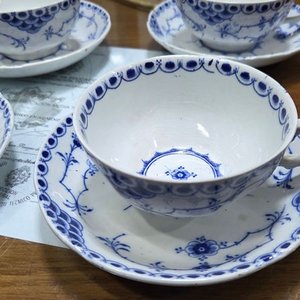 Juego de 6 Tazas con Platos de Porcelana Royal Denmark - imagen 2