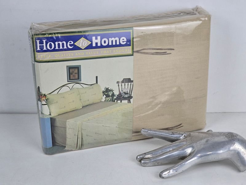 Juego de Sábanas King Size Home to Home Percal Beige 140 Hilos