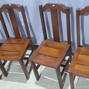 Juego de 4 Sillas de Madera Estilo Clásico - imagen 2