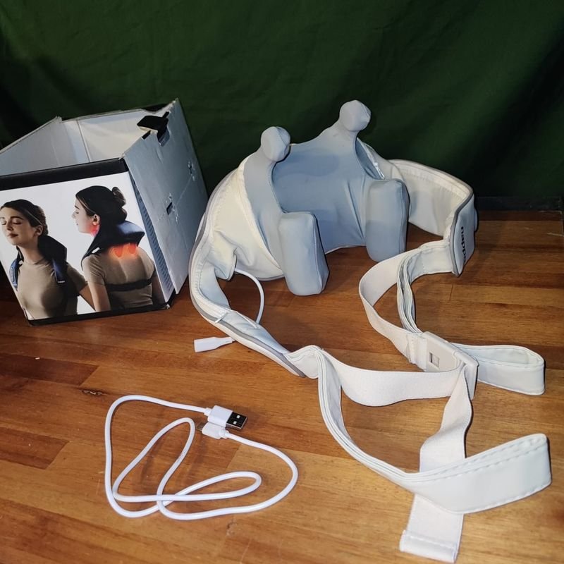 Masajeador de hombros para un tratamiento relajante