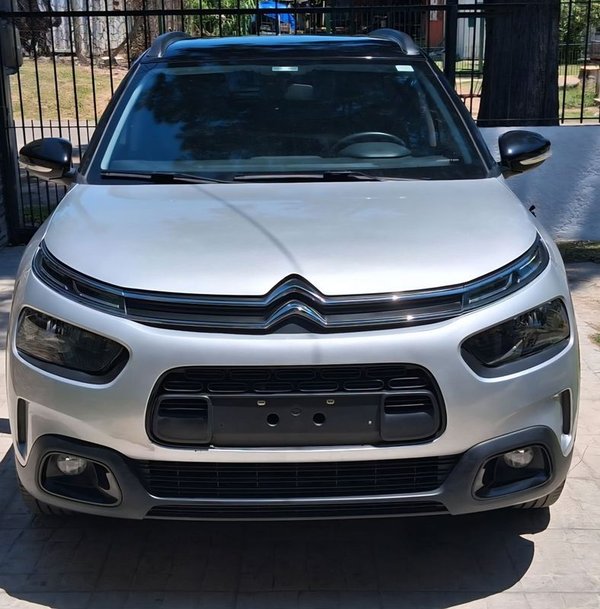 Citroen C4 Cactus 2023, Año Nuevo con Kilometraje Bajo - imagen 4