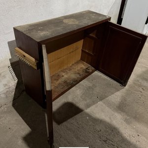 Mueble Aéreo de Madera Oscura con Puertas - imagen 3