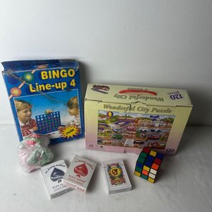 Juego de Mesa 4 en Línea, Puzzle, Cubo Rubik y Naipes - imagen 1