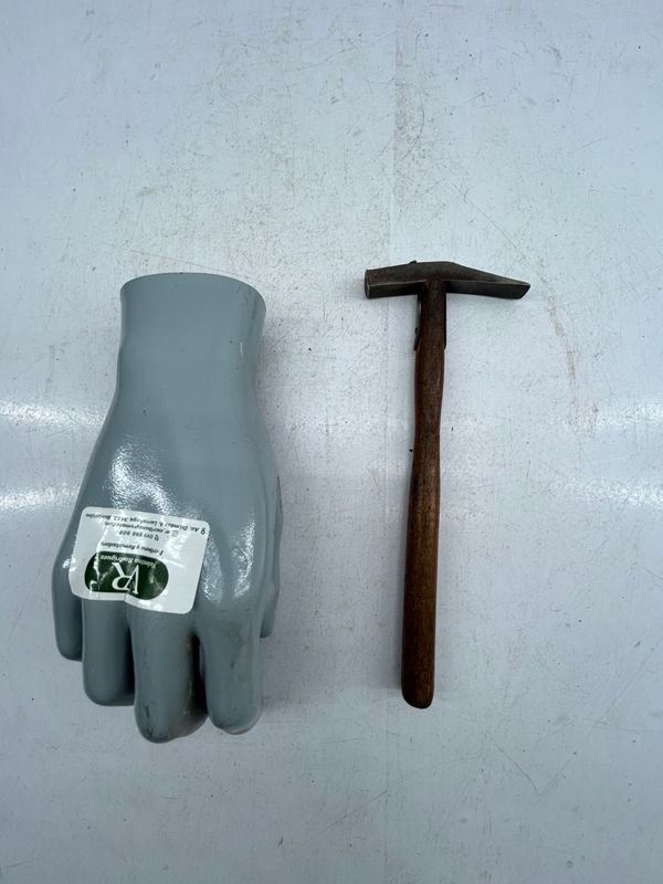 Martillo de Tapicero con Mango de Madera - imagen 1