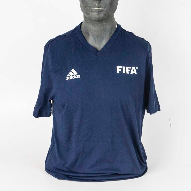 Remera de Adidas de la FIFA