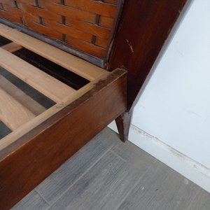 Cama de Una Plaza Estilo Mid Century de Madera - imagen 8