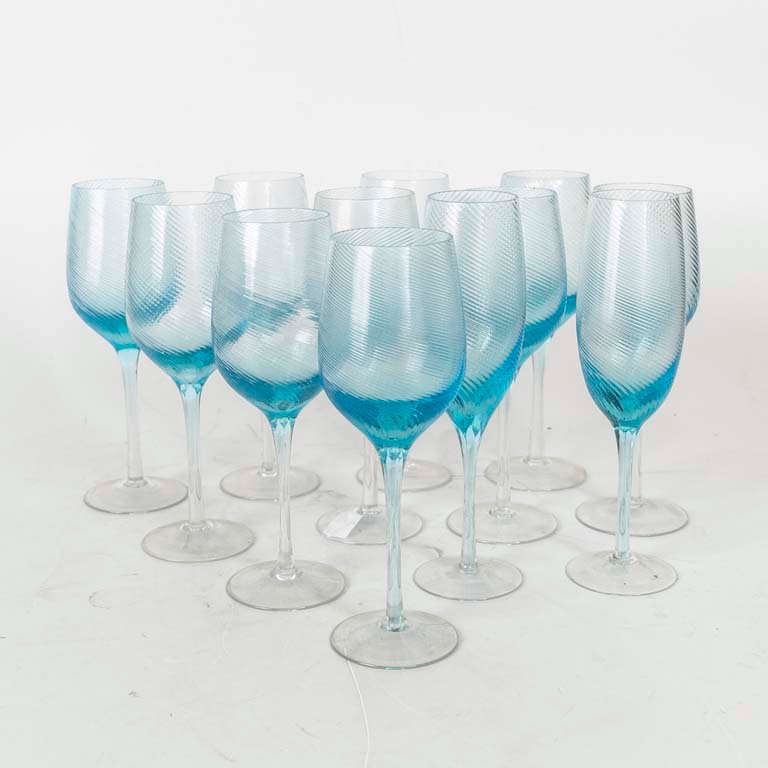 Juego de 12 Copas de Cristal Color Turquesa: 10 de Agua y 2 de Champagne