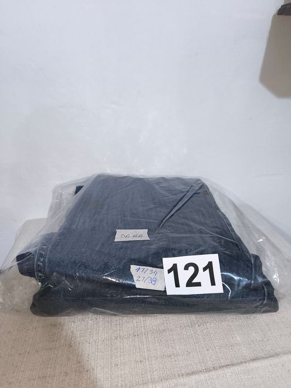 Item 870637 - Image 1