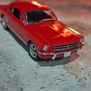 Réplica de Auto Clásico Rojo Metálico - imagen 1