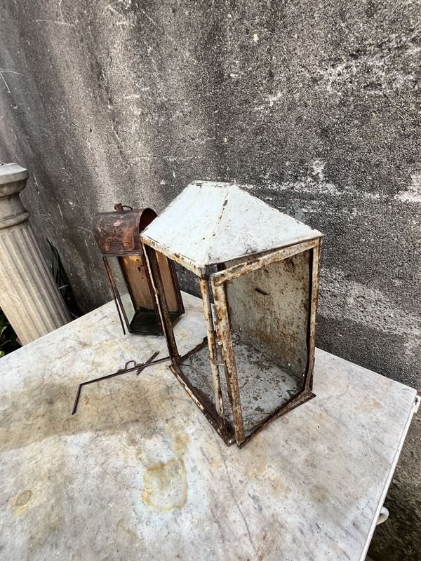 Dos antiguos faroles para restaurar - uno de bronce y otro de chapa - imagen 4