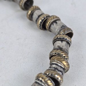 Pulsera de Platería Criolla con Detalles Dorados - imagen 4
