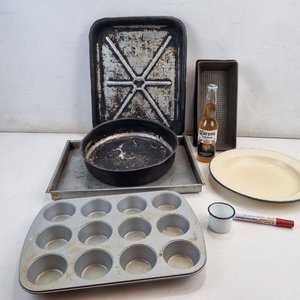Lote de Moldes y Bandejas para Hornear: Muffins, Asaderas y Fuente Ovalada - imagen 2