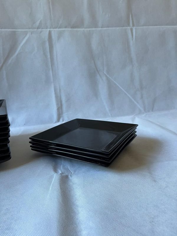 Vajilla moderna de porcelana negra - imagen 3