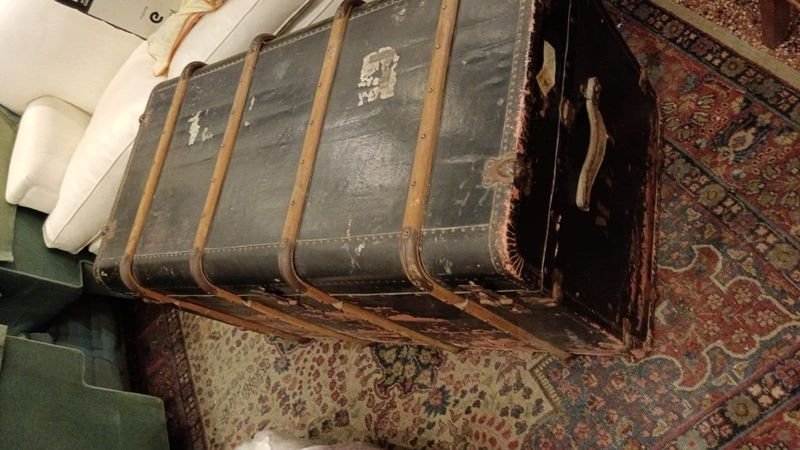 Gran Baul de Madera con Accesorios - imagen 2