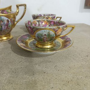 Juego de Té Checoslovaco Rococó en Porcelana: Tetera, Azucarero, Lechera y 6 Tazas con Platillos - imagen 5