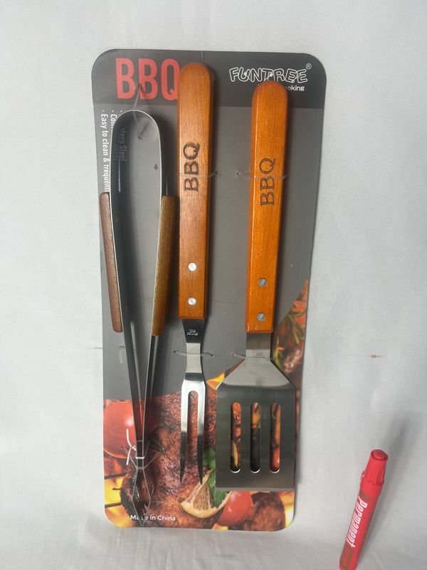 Set de Asado 3 Piezas: Espátula, Pincho y Pinza FunTree