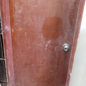 Dos Puertas de Interior de Madera Marrón - imagen 1