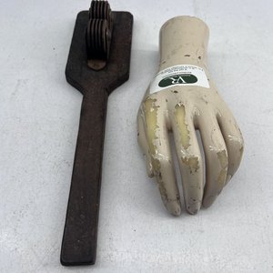 Lote anterior: Afilador de Cuchillos Manual con Ruedas Metálicas y Mango de Madera