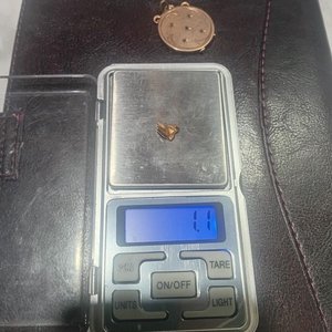 Lote de Piezas de Oro y Enchapados: Dijes, Gemelos y Aro - imagen 5