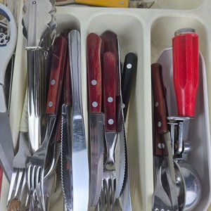 Lote Variado de Utensilios de Cocina y Cubiertos - imagen 2