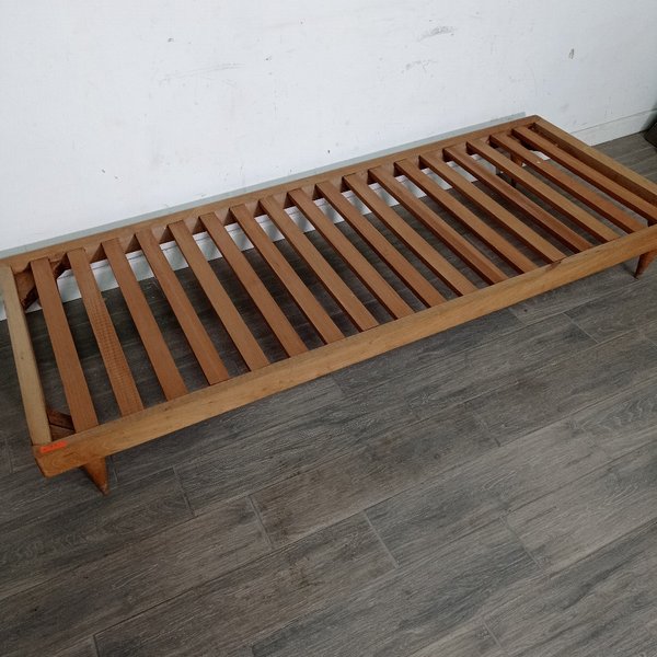 Cama de 1 Plaza en Madera Natural