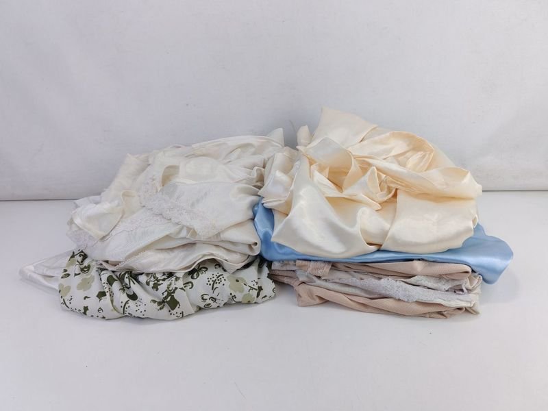 Lote anterior: Pijamas Talle L/46 - Ropa de Cama