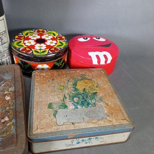 Lote de 6 latas antiguas y decorativas - imagen 5